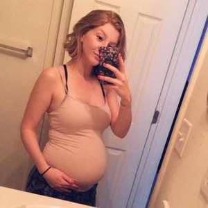 Meet your Posher, Brittney